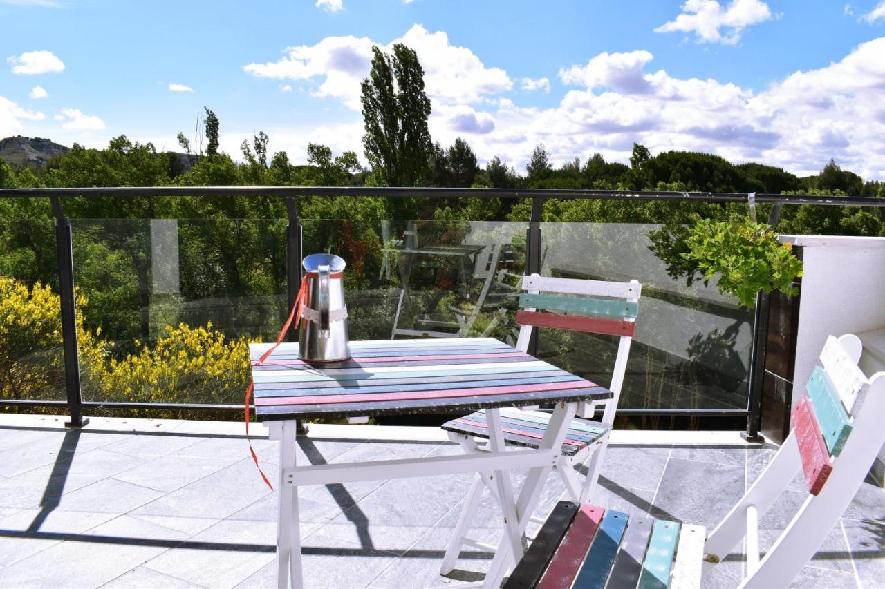 Albergue Hosting Duero Pesquera de Duero ภายนอก รูปภาพ